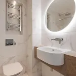 Heaven Apartment In Central London